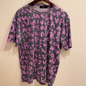 Louis Vuitton T-shirt gray and pink